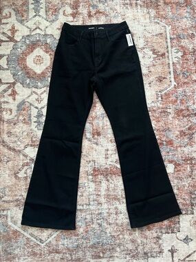 Old Navy Black Wow Flare Bootcut Women’s Jeans (NWT)
